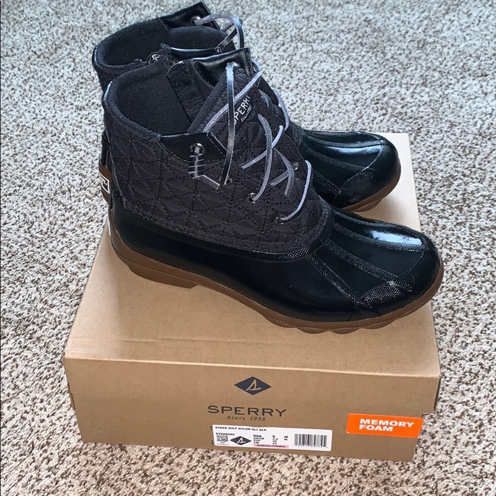Like new! Sperry syren gulf duck booties